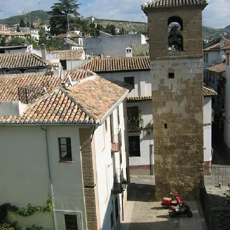 San José * Granada